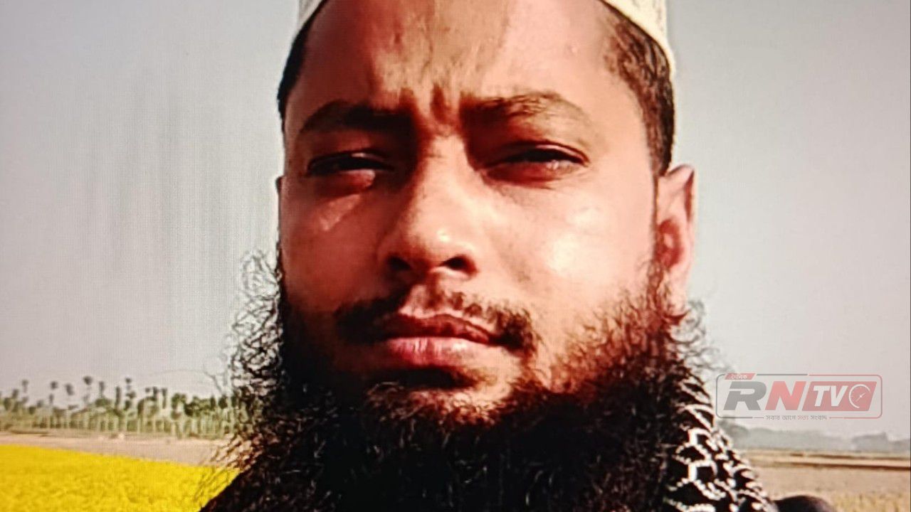 আটপাড়া  নারী শিক্ষিকাকে শ্লীলতাহানী ও যৌন হয়রানী'র অভিযোগ আওয়ামী  ওলামালীগ নেতার বিরুদ্ধে 