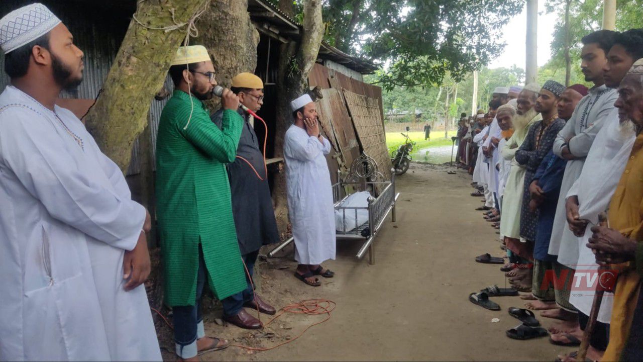 ভুল চিকিৎসার বলি জুলাই আন্দোলনের যোদ্ধা শাহজামাল: অনাগত সন্তানের পিতৃস্নেহ কেড়ে নিল অবহেলা