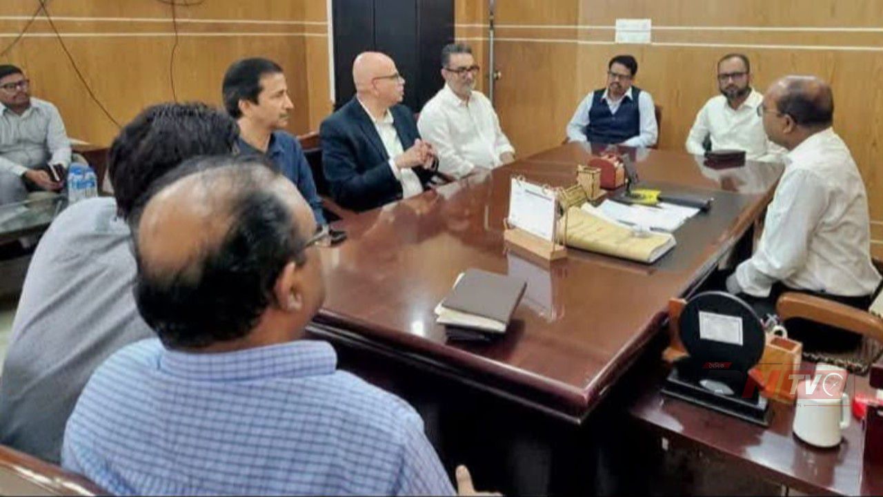 মেডিক্যাল কলেজের উপযোগীক্রম অবকাঠামো পরিদর্শনে; এআইআইবি'র প্রতিনিধি দল 