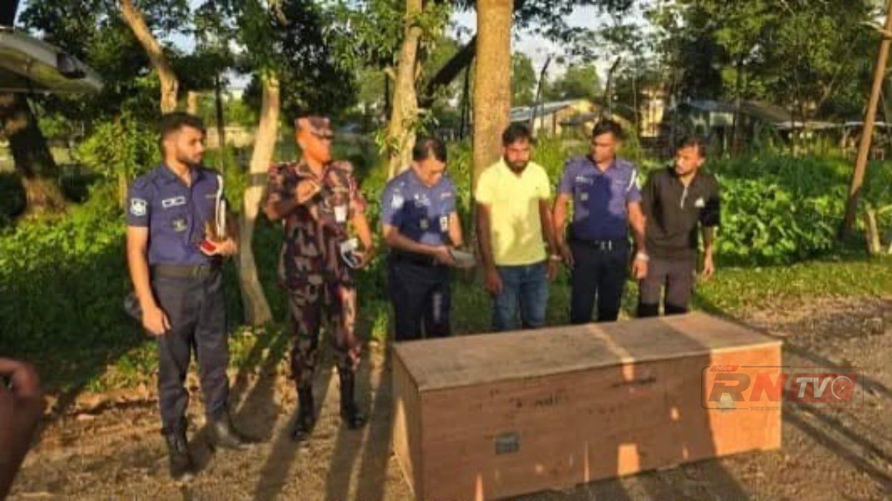 বিএসএফের গুলিতে নিহত বাংলাদেশী যুবককের মরদেহ হস্তান্তর