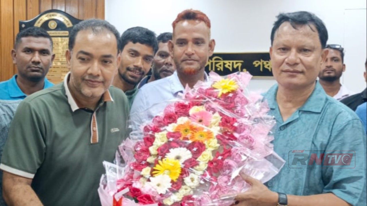 পঞ্চগড়ের জেলা পরিষদের প্রশাসক হিসেবে দ্বায়িত্ব গ্রহণ করেছেন এম এ মজিদ