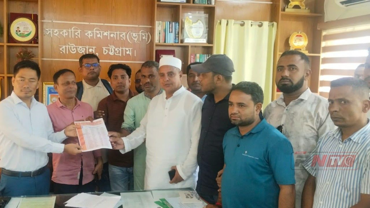 দুর্গাপূজায় শান্তি-সম্প্রীতি রক্ষায় ঐক্যবদ্ধ রাউজান