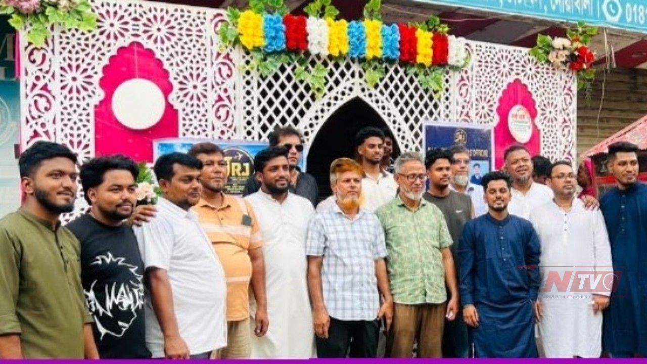 চাটখিলে আর জে টুরস অ্যান্ড ট্রাভেলস এর শুভ উদ্বোধন 